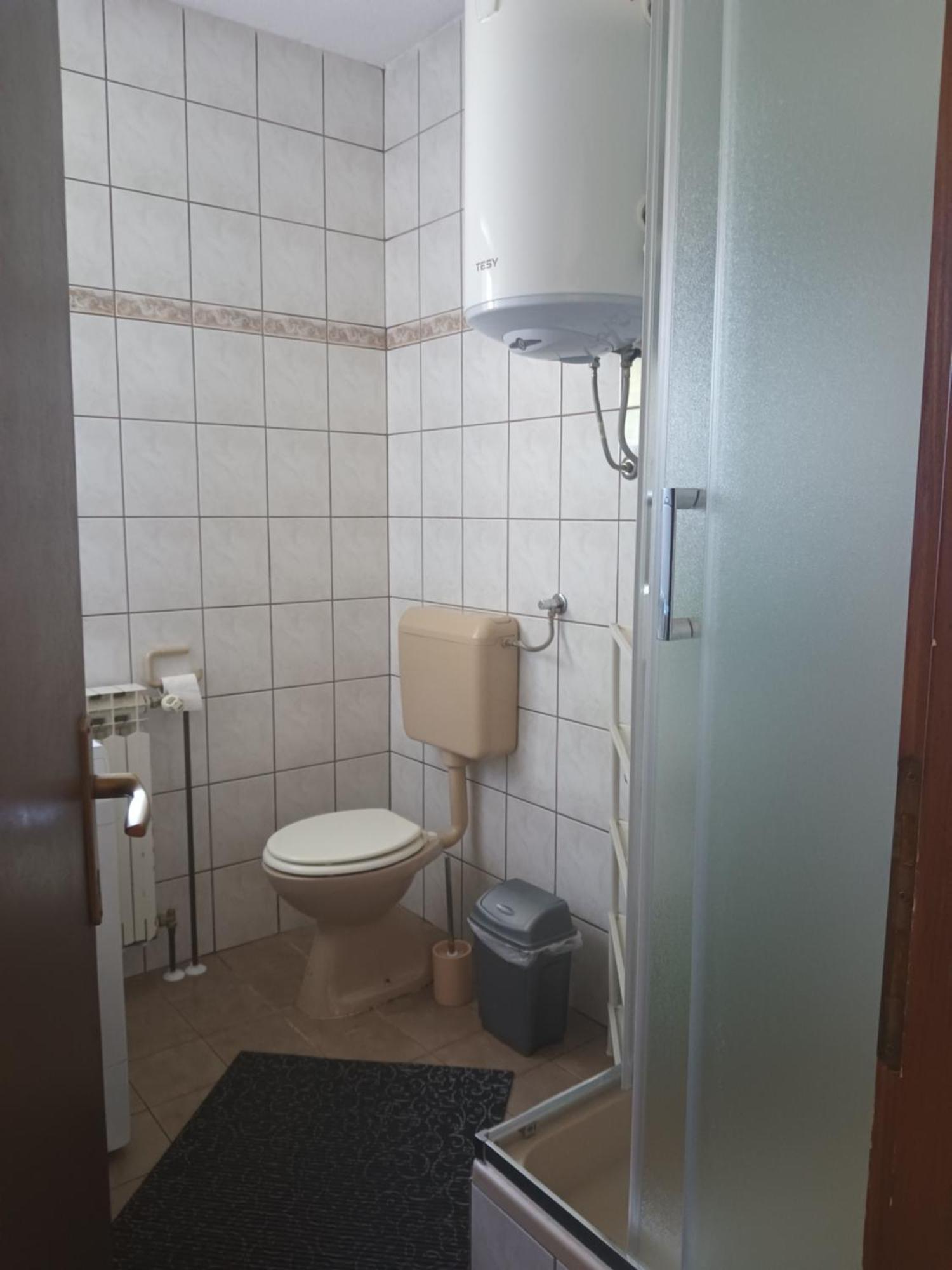 Matea Apartment Gospic Luaran gambar